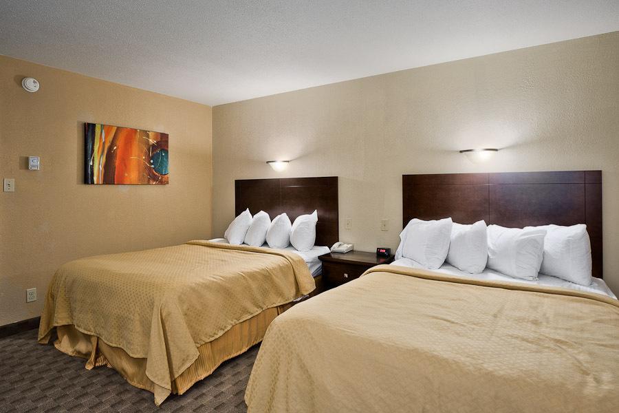Quality Inn & Suites Winkler Buitenkant foto