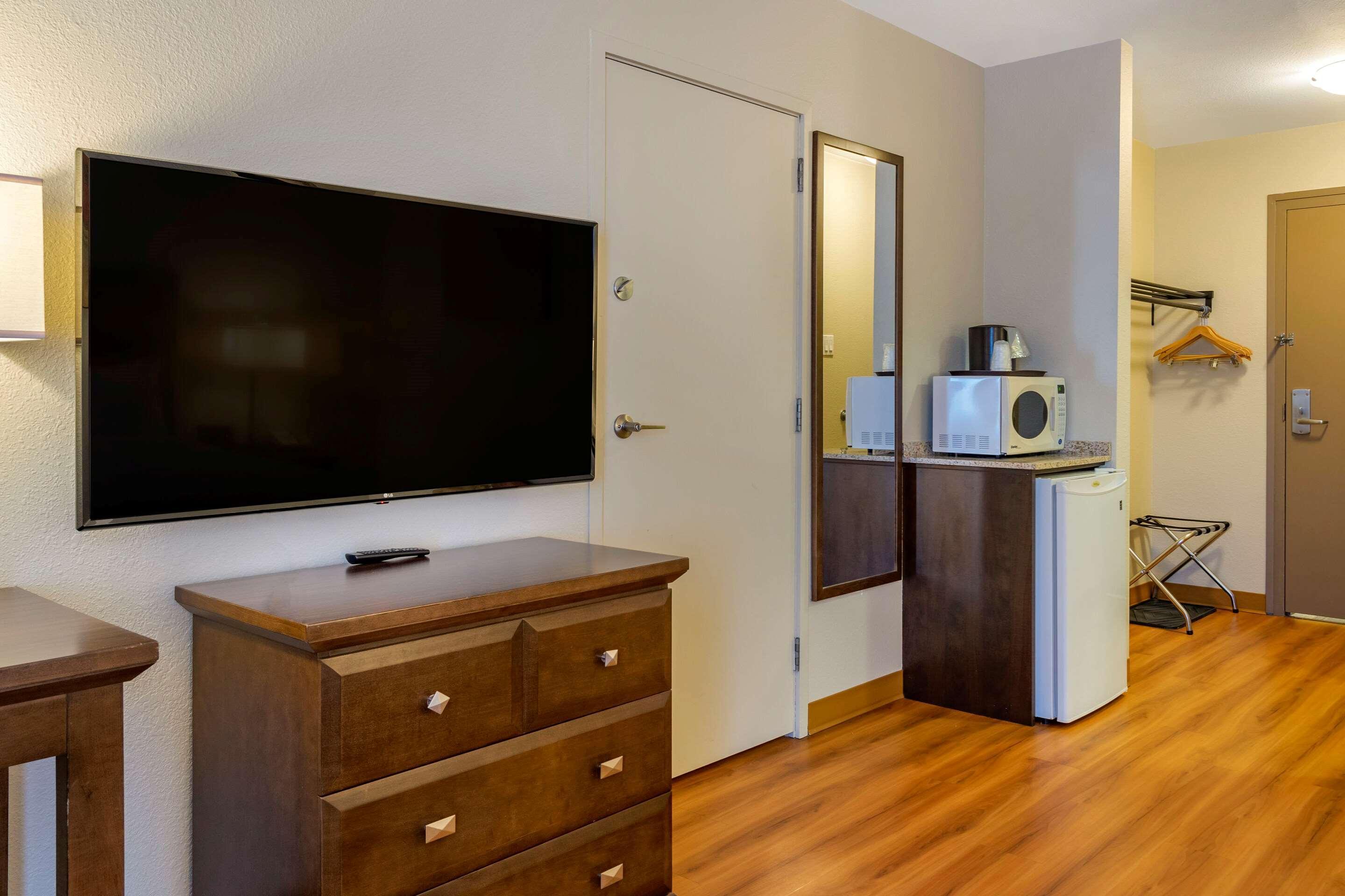 Quality Inn & Suites Winkler Buitenkant foto
