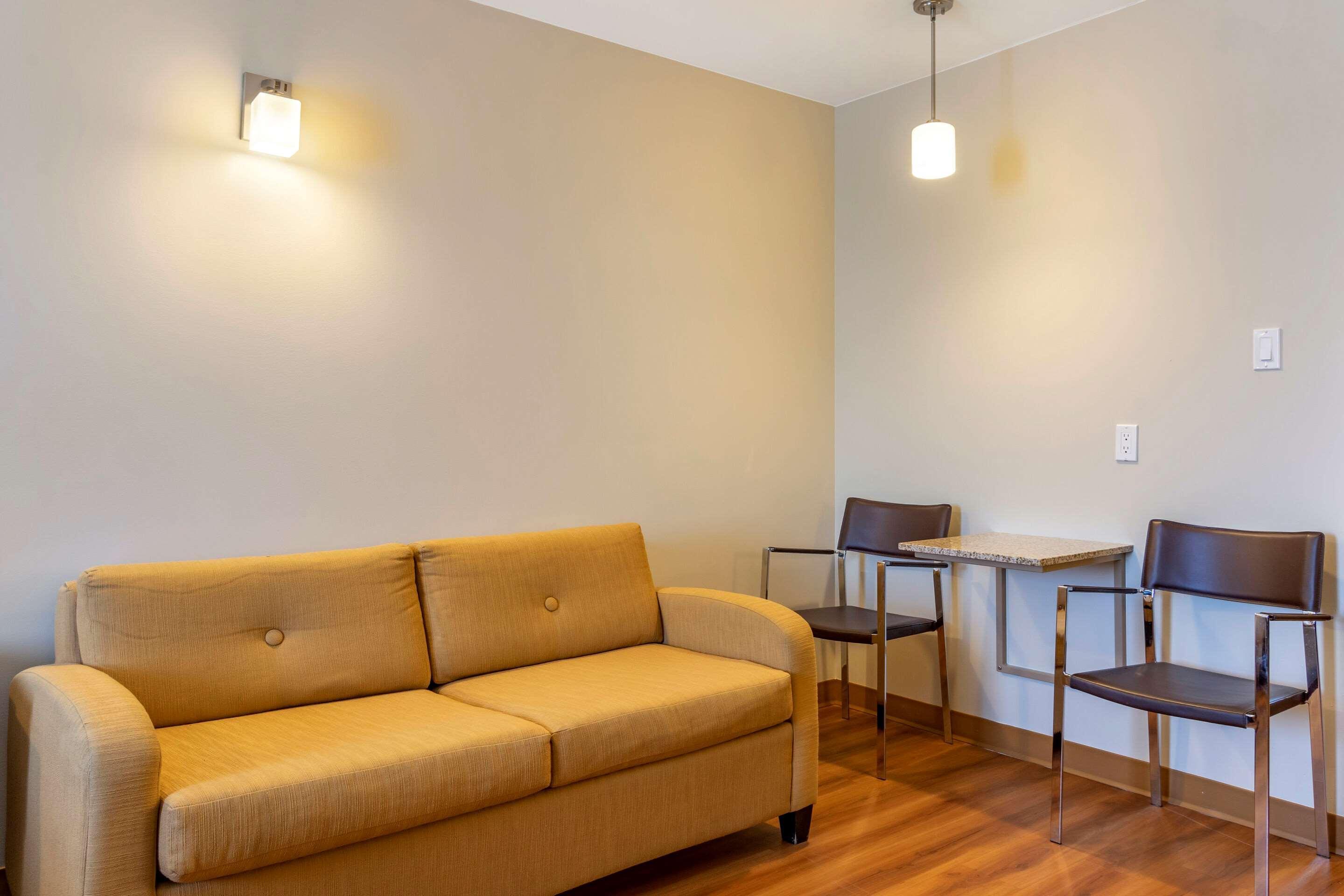 Quality Inn & Suites Winkler Buitenkant foto